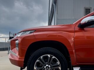 Mitsubishi L200 2.3 110kW