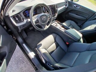 Volvo XC60 MOMENTUM INTELLI SAFE 2.0 R4 145kW