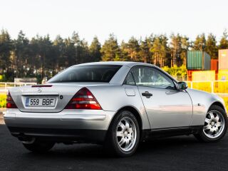 Mercedes-Benz SLK 200 2.0 100kW