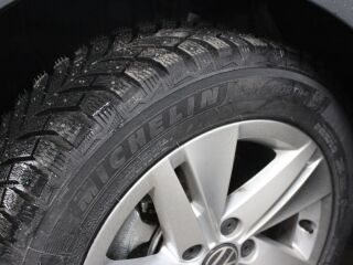 Volkswagen Golf 1.0 81кВ