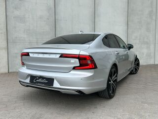 Volvo S90 T8 AWD Plug-In Hybrid 2.0 R4 288kW