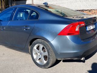 Volvo S60 2.0