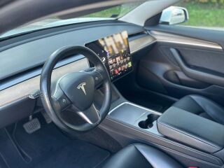 Tesla Model 3 SR+ 239kW