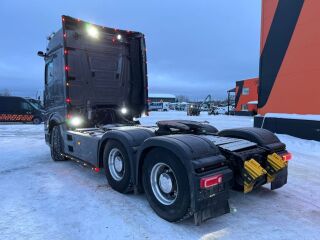 Mercedes-Benz Actros 2863 6x4 460kW