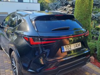 Lexus NX 450h+ 2.5 227kW