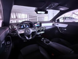 Mercedes-Benz CLA 220 AMG line 2.0 140kW