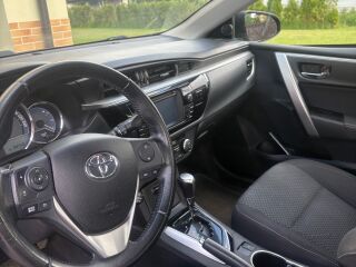 Toyota Corolla 1.6 97kW