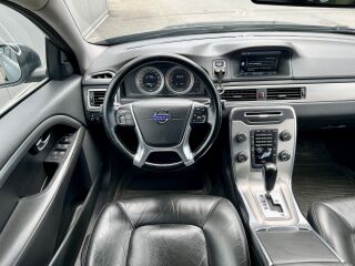 Volvo V70 Summum 2.0 D3 120kW