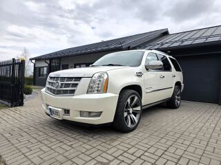 Cadillac Escalade Platinum 6.0 V8 248kW