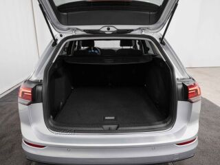 Volkswagen Golf Life 2.0 85kW