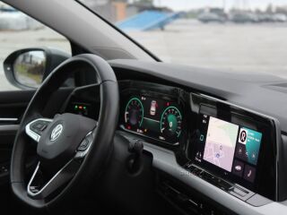 Volkswagen Golf 1.0 81кВ