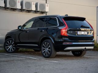 Volvo XC90 INSCRIPTION AWD HEICO MAZ 2.0 B5 KERS MILD Kerghübriid MY2023 200kW