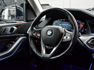 BMW X5 3.0 V6 NOVC-HEV 210kW