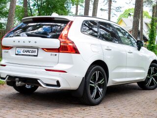 Volvo XC60 AWD R-Design Intelli SAFE Wntr 2.0 B5 AWD MHEV KERS Kerghübriid 183kW