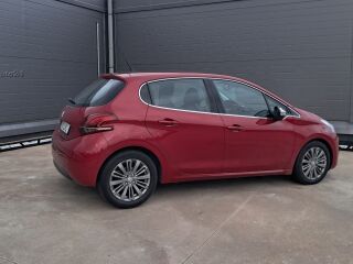 Peugeot 208 Allure 1.6 BlueHDI 88kW