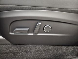 Tesla Model Y Long Range Dual Motor AWD Launch Series