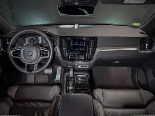 Volvo V60 T6 AWD R-Design Recharge PLUG-IN HYBRID 2.0 251кВ
