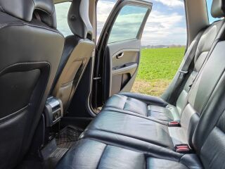 Volvo V70 2.0 157kW
