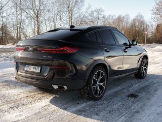 BMW X6 xDrive30d 3.0 210кВ