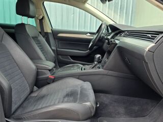 Volkswagen Passat Variant Highline BMT 2.0 TDI 140kW