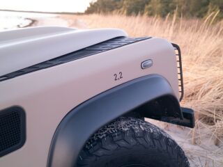 Land Rover Defender 2.4 90kW