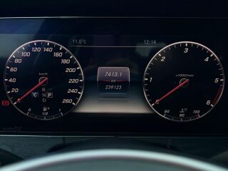 Mercedes-Benz E 350 AMG 3.0 190kW