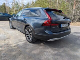 Volvo V90 Cross Country Plus Bright Polestar Engineered 2.0 B5 173kW