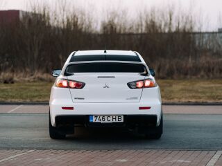 Mitsubishi Lancer Evolution 2.0 217kW