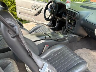 Chevrolet Camaro Z28 5.7 V8 227kW
