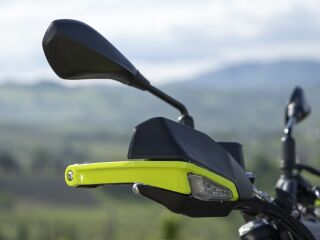Benelli BKX 300 DOHC 21kW