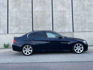 BMW 330 3.0 190kW