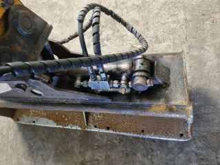 JCB 8025zts