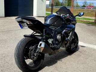 Kawasaki Ninja ZX - 10 R 147kW