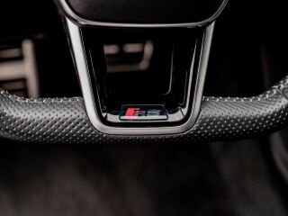 Audi RS 6 Avant Quattro Dynamic Plus 4.0 V8 TFSI 441кВ