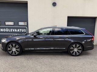 Volvo V90 Luxury AWD Long Range MY23 2.0 T6 Recharge Twin Engine Plug-in-Hybrid 293кВ
