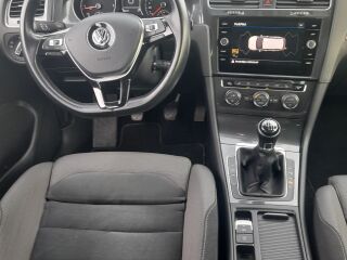 Volkswagen Golf 2.0 110kW