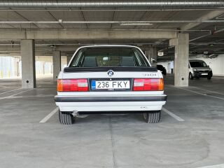 BMW 318 1.8 82kW