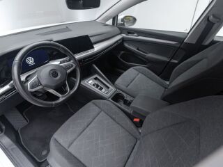 Volkswagen Golf Life 2.0 110kW