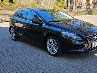 Volvo V40 2.0 R5 110kW