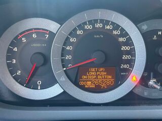 Toyota RAV4 4WD M/T Luxury 2.2 110kW