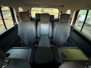Volkswagen Touran Highline Facelift 2.0 R4 TDI 140kW