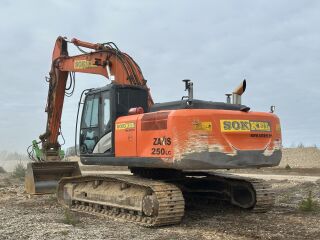 Hitachi ZX250LC-5B LEICA 3D
