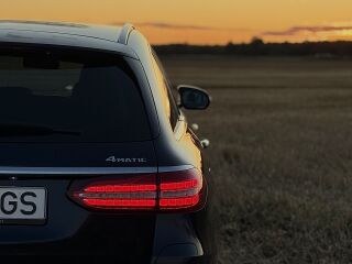 Mercedes-Benz E 300 de 4matic AVANTGARDE FACELIFT 2.0 143kW