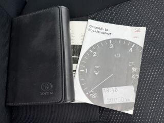 Toyota Auris Linea Sol 1.6 97кВ