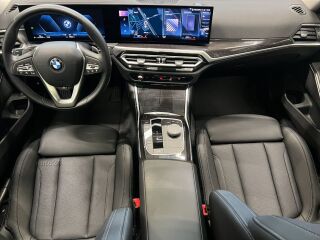 BMW 320 d xDrive Touring LCI 2.0 R4 140kW