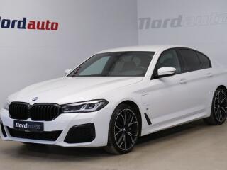 BMW 545 e xDrive M-Sportpakett 3.0 290 kW