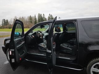 Cadillac Escalade ESV 6.2 301kW