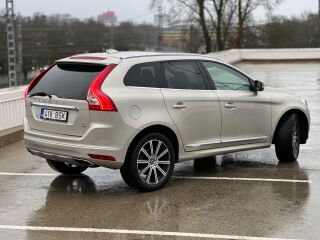Volvo XC60 2.0 180kW