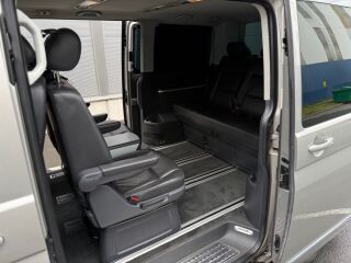 Volkswagen Multivan Highline 4motion 2.0 132кВ