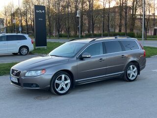 Volvo V70 2.4 129kW